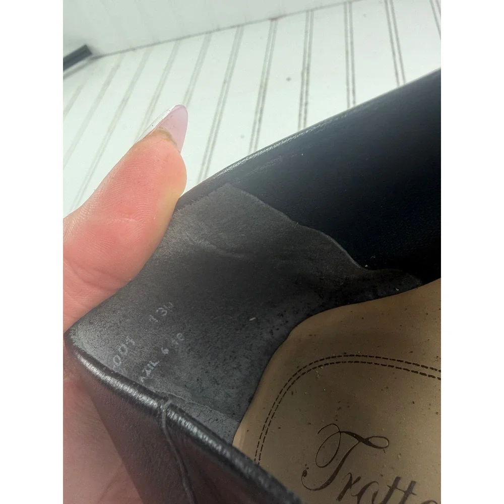 Trotters Vintage Y2K Black Leather Pointed Toe Loafers Flats Women's Size 13M